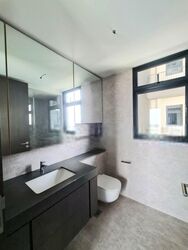 Avenue South Residence (D3), Apartment #477814501
